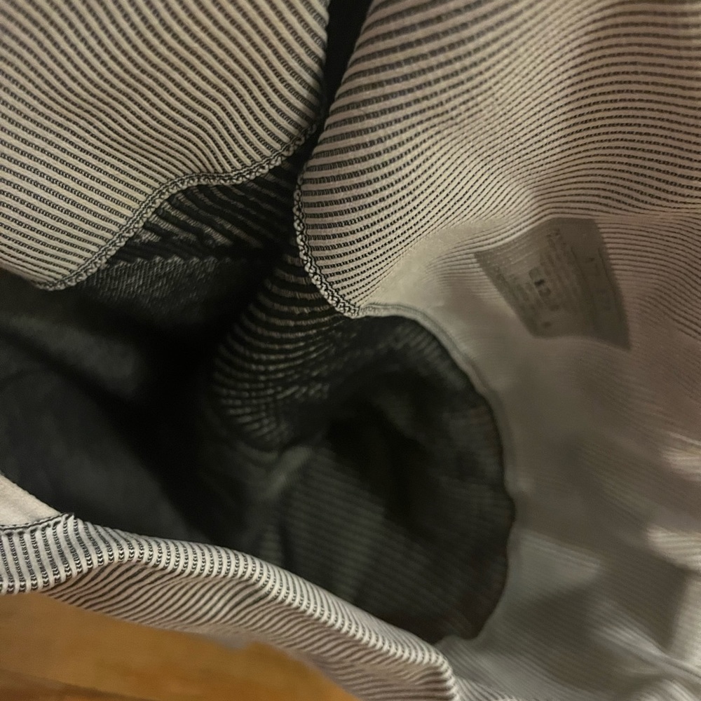 Lightly Worn Warm Athleta Base Layer Leggings Flu… - image 8